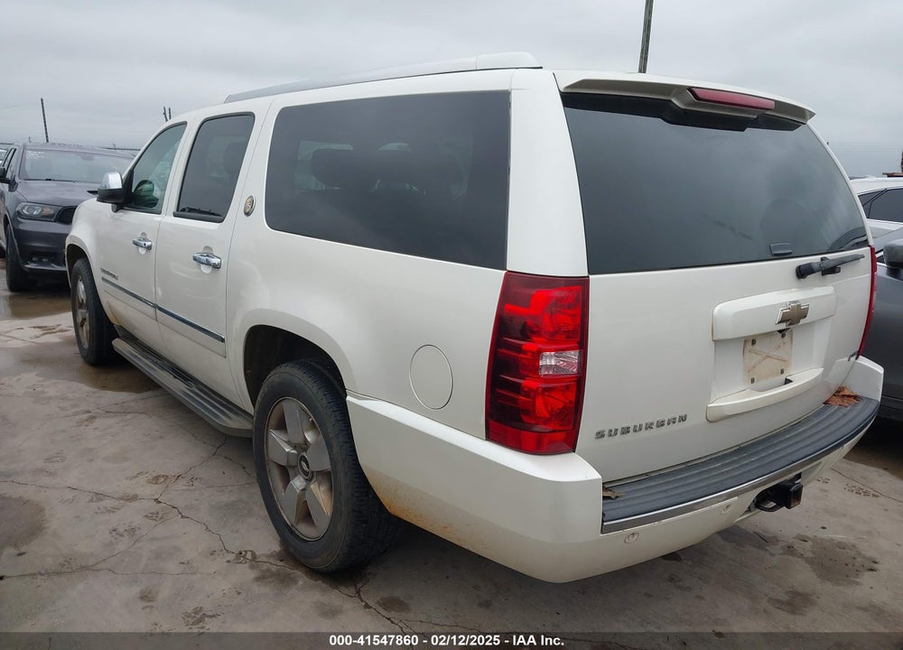 2010 CHEVROLET SUBURBAN 1500 LTZ VIN: 1GNUCKE05AR270519