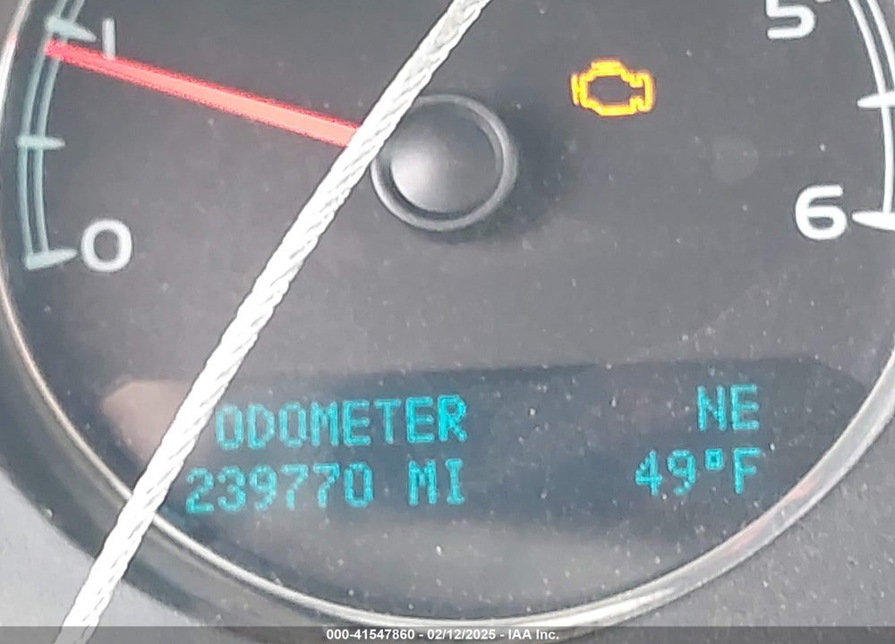 2010 CHEVROLET SUBURBAN 1500 LTZ VIN: 1GNUCKE05AR270519