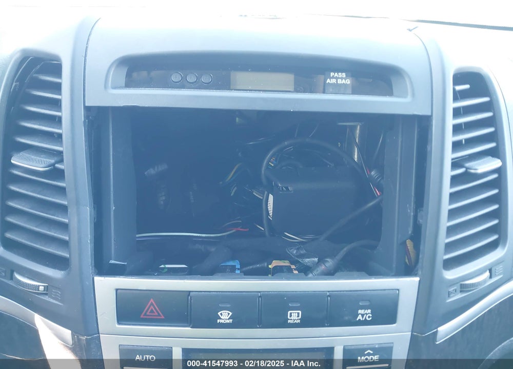 2008 HYUNDAI SANTA FE LIMITED/SE VIN: 5NMSH73E28H220138