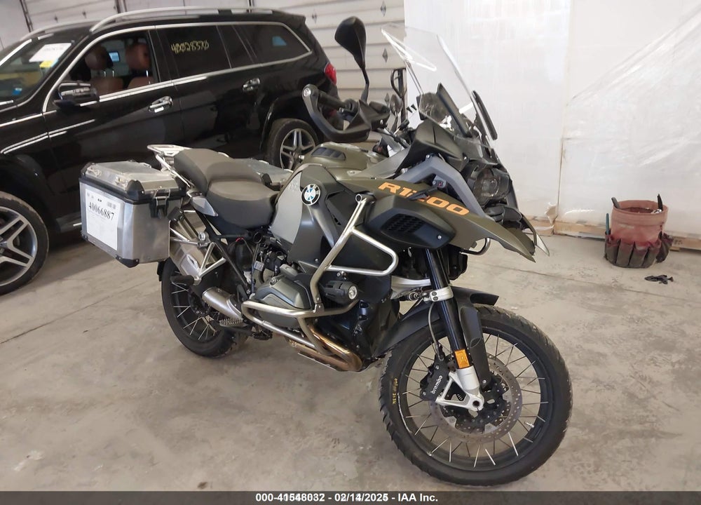 2015 BMW R1200 GS ADVENTURE VIN: WB10A1203FZ097177