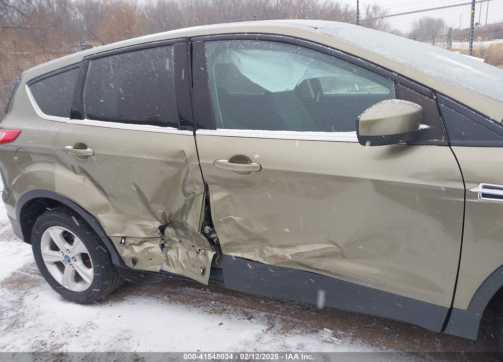 2013 FORD ESCAPE VIN: 1FMCU0GXXDUC32281