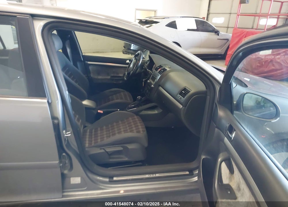 2009 VOLKSWAGEN GTI 4-DOOR VIN: WVWHV71K39W101914