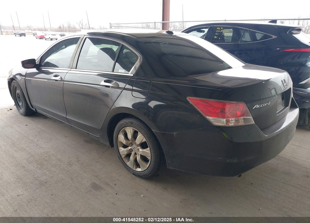 2009 HONDA ACCORD VIN: 1HGCP36839A018511