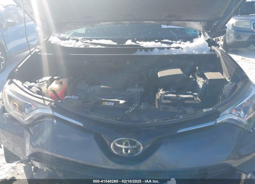 2018 TOYOTA RAV4 LE VIN: JTMBFREV1JJ230173