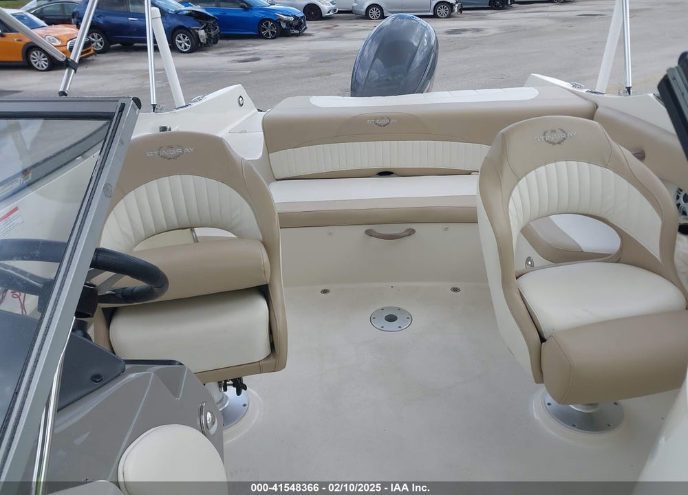 2018 STINGRAY BOAT VIN: PNYUSFN0J718