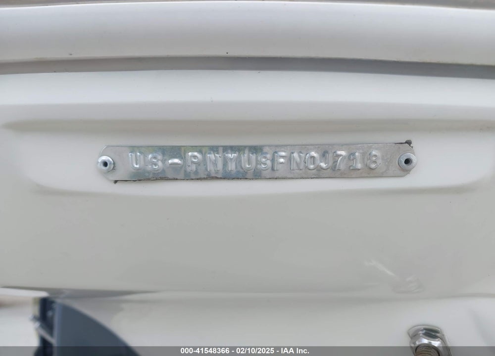 2018 STINGRAY BOAT VIN: PNYUSFN0J718