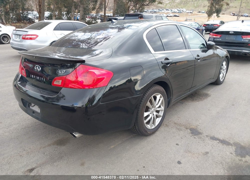 2009 INFINITI G37 VIN: JNKCV61E79M303745