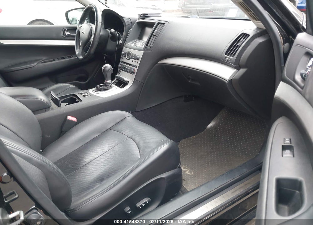 2009 INFINITI G37 VIN: JNKCV61E79M303745