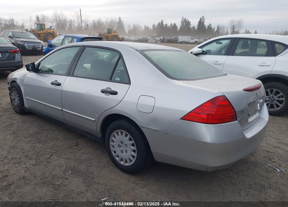 2006 HONDA ACCORD 2.4 VP VIN: JHMCM56106C005428
