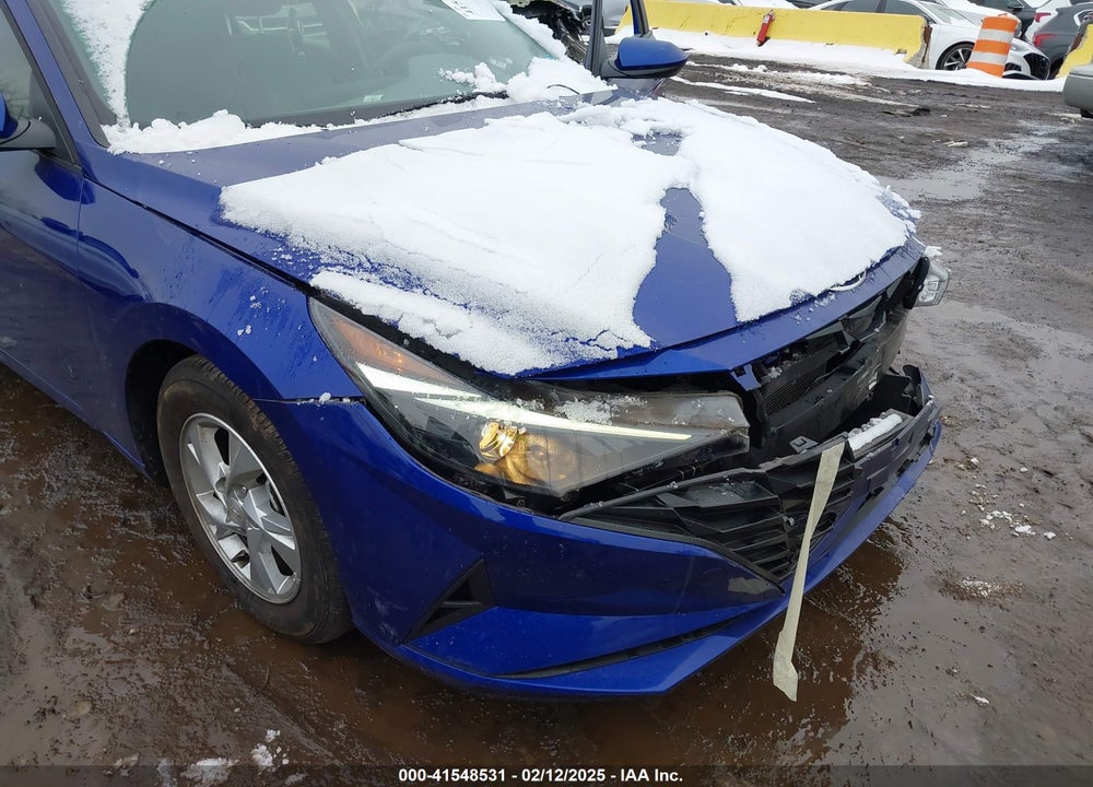 2022 HYUNDAI ELANTRA VIN: KMHLL4AGXNU345829