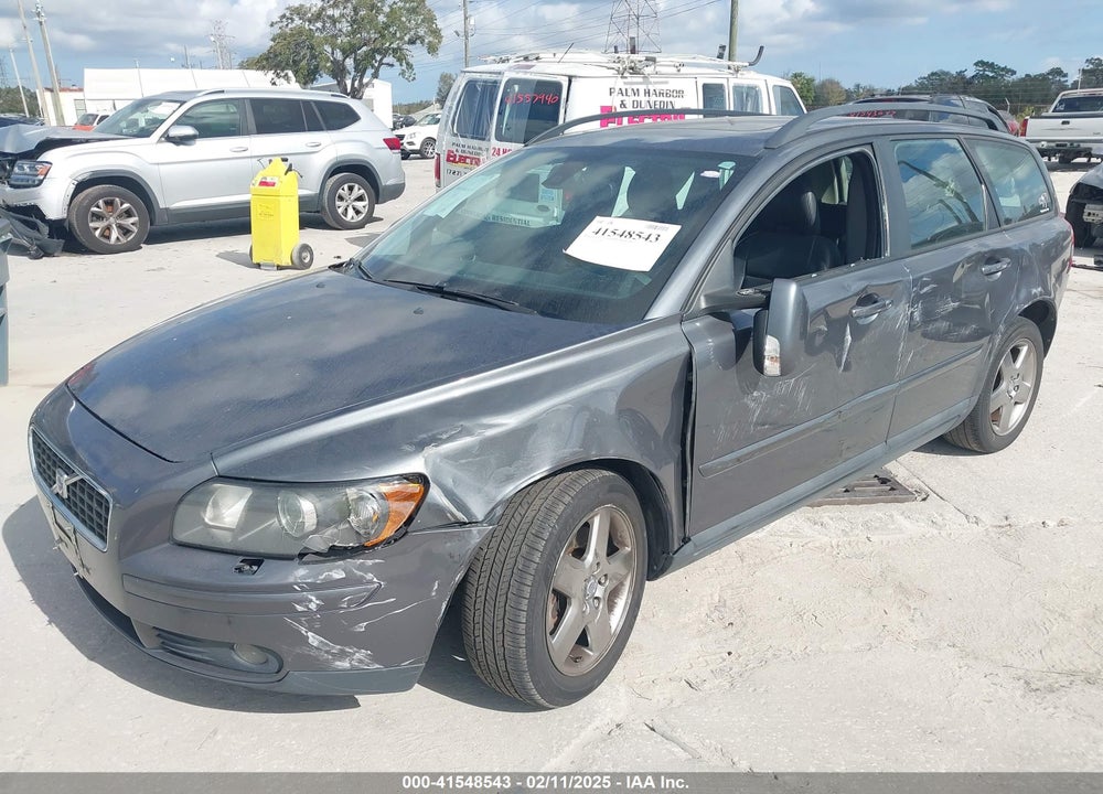 2007 VOLVO V50 T5 VIN: YV1MJ682072276677
