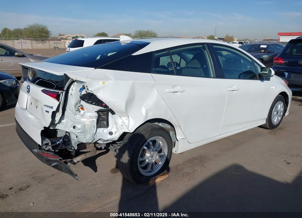 2021 TOYOTA PRIUS VIN: JTDKAMFU7M3133544