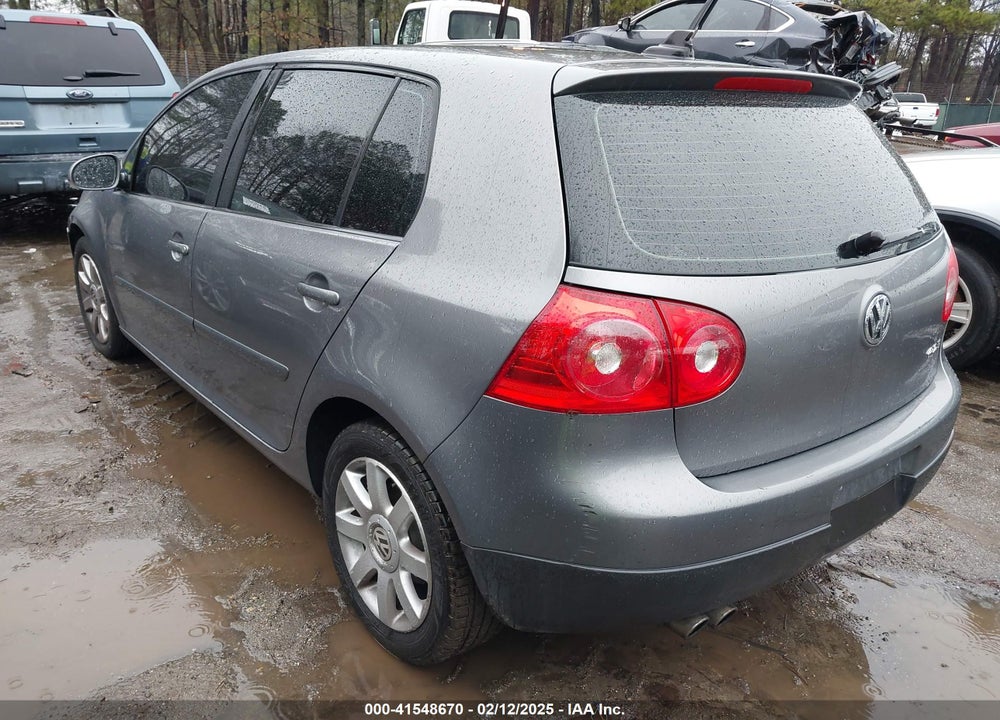 2009 VOLKSWAGEN RABBIT VIN: WVWDB71K69W142447