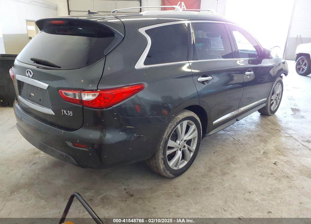 2013 INFINITI JX35 VIN: 5N1AL0MM8DC311202