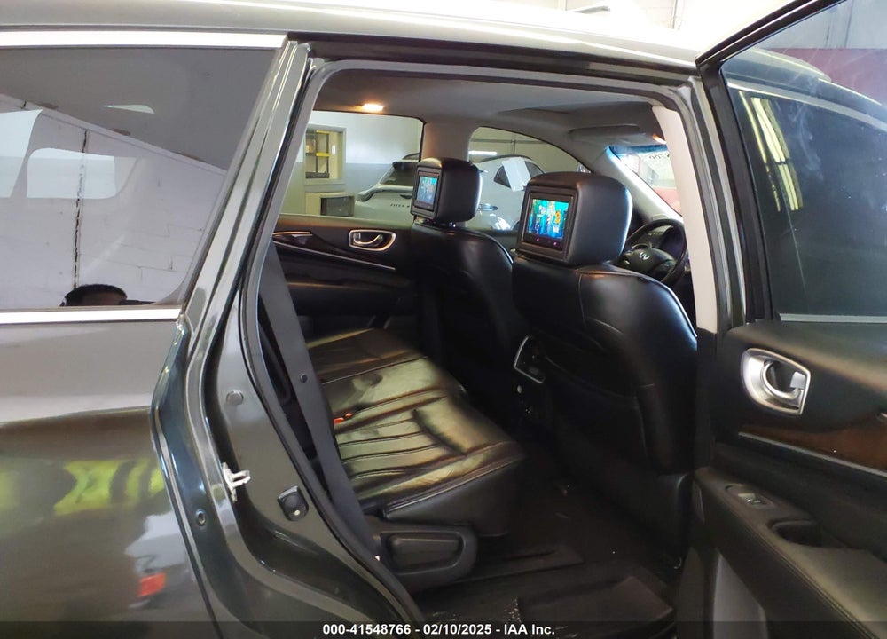 2013 INFINITI JX35 VIN: 5N1AL0MM8DC311202