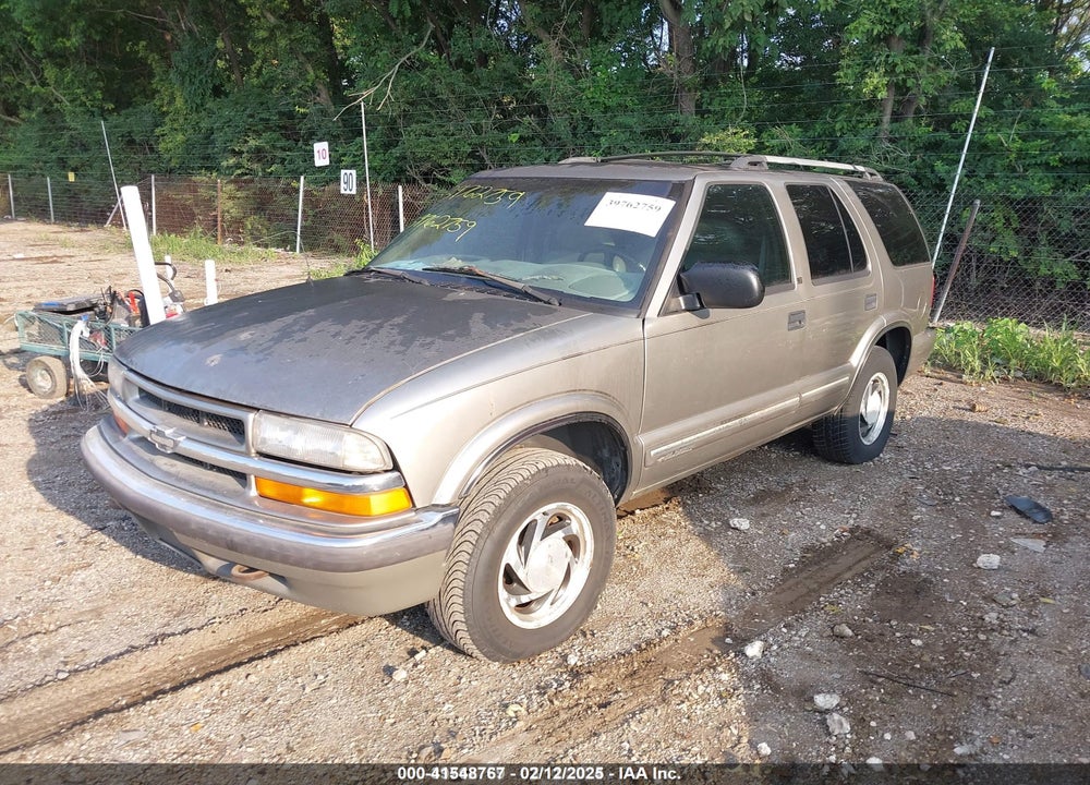 2000 CHEVROLET BLAZER LT VIN: 1GNDT13W2Y2282227