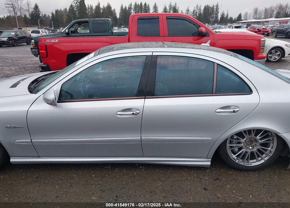 2007 MERCEDES-BENZ E 63 AMG VIN: WDBUF77X37B042817