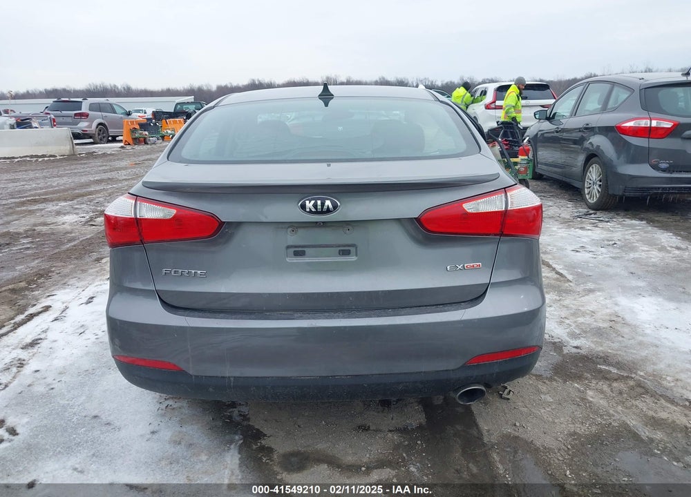 2015 KIA FORTE EX VIN: KNAFX4A8XF5365179