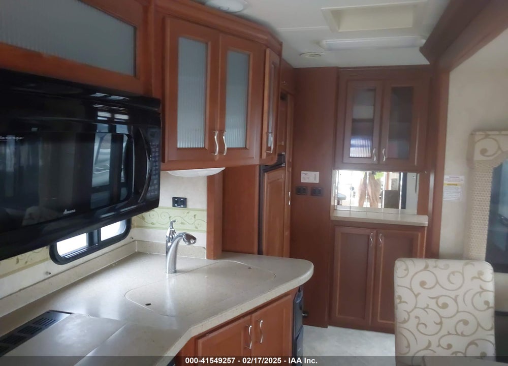 2007 WORKHORSE CUSTOM CHASSIS MOTORHOME CHASSIS W24 VIN: 5B4MPA7G873420285