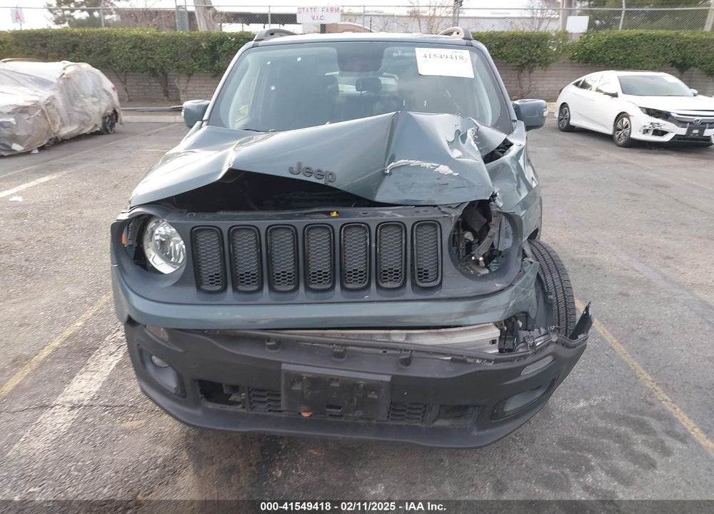 2018 JEEP RENEGADE ALTITUDE FWD VIN: ZACCJABBXJPJ52701