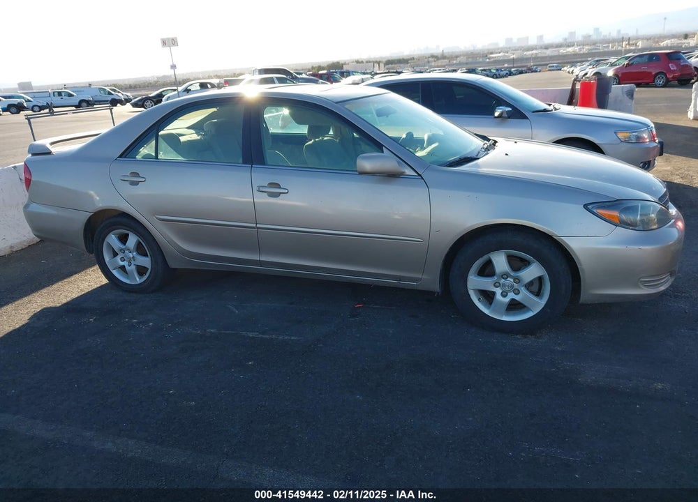 2004 TOYOTA CAMRY LE/SE/STD/XLE VIN: 4T1BE32KX4U811132