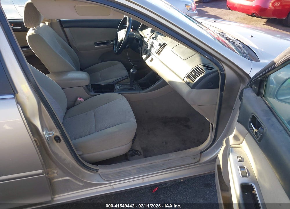 2004 TOYOTA CAMRY LE/SE/STD/XLE VIN: 4T1BE32KX4U811132
