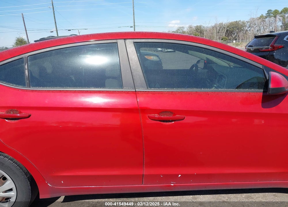 2019 HYUNDAI ELANTRA VIN: KMHD74LF5KU789208
