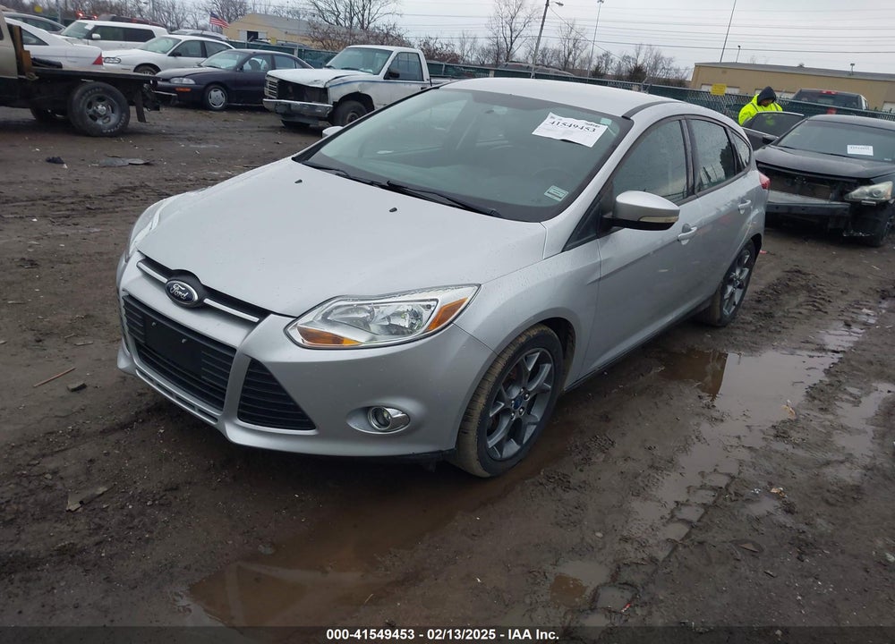 2013 FORD FOCUS SE VIN: 1FADP3K2XDL270585