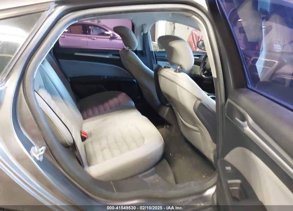 2014 FORD FUSION S VIN: 3FA6P0G75ER151387
