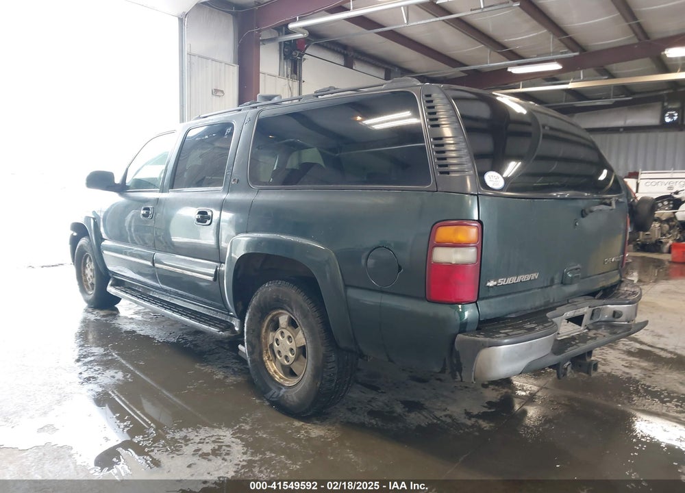 2002 CHEVROLET SUBURBAN 1500 LT VIN: 1GNFK16Z72J263641