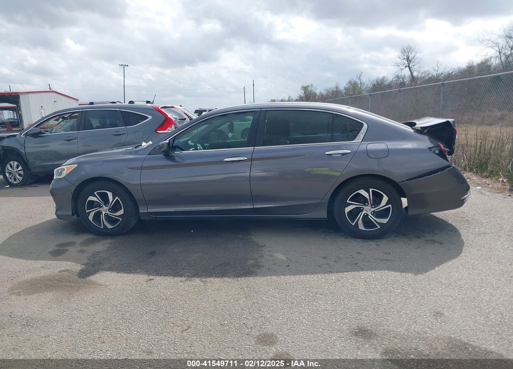 2017 HONDA ACCORD VIN: 1HGCR2F33HA091322