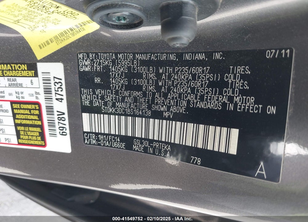 2011 TOYOTA SIENNA LE V6 VIN: 5TDKK3DC1BS164138
