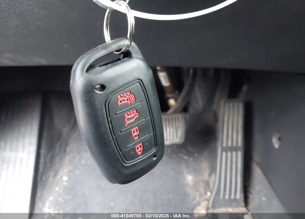 2013 HYUNDAI ELANTRA VIN: KMHDH4AE3DU691918