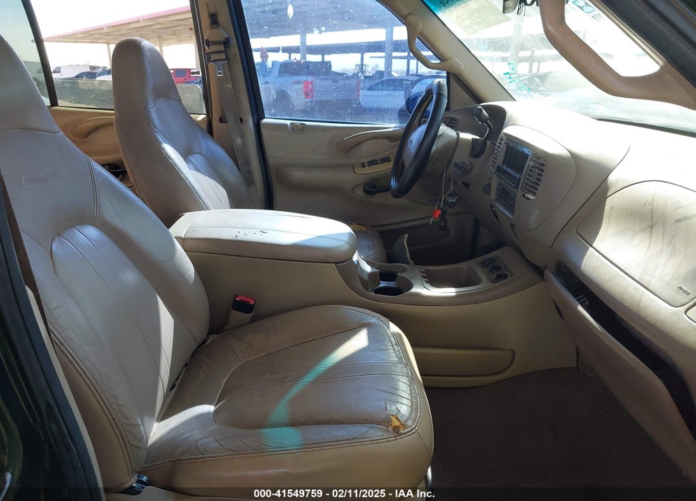 2000 FORD EXPEDITION EDDIE BAUER VIN: 1FMPU18L5YLA15770