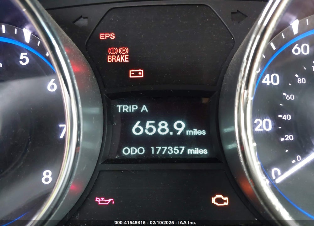 2011 HYUNDAI SONATA VIN: 5NPEB4AC7BH113904
