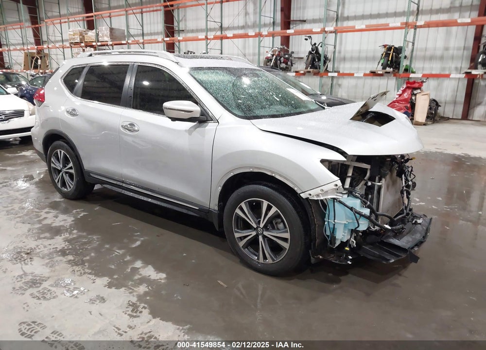 2017 NISSAN ROGUE SL VIN: 5N1AT2MT8HC784235