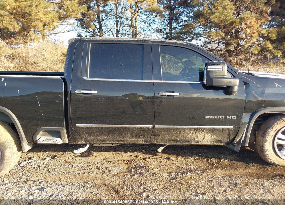 2022 CHEVROLET SILVERADO 2500HD 4WD STANDARD BED LTZ VIN: 2GC4YPE77N1218330