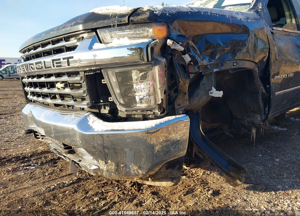 2022 CHEVROLET SILVERADO 2500HD 4WD STANDARD BED LTZ VIN: 2GC4YPE77N1218330
