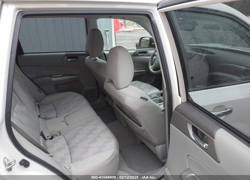 2010 SUBARU FORESTER 2.5X PREMIUM VIN: JF2SH6CC7AH786684