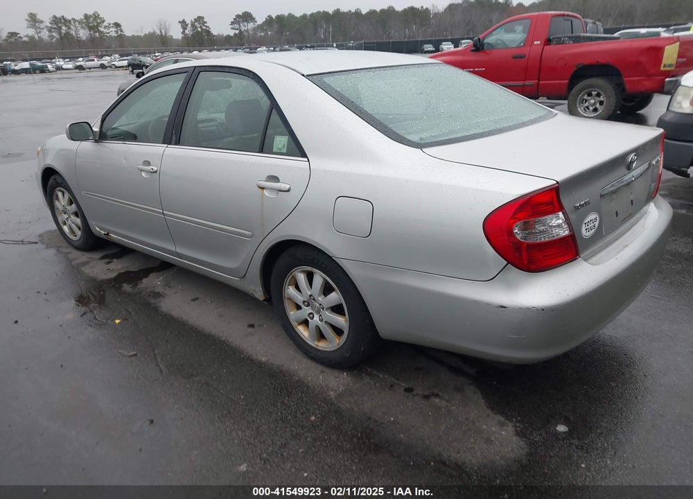2002 TOYOTA CAMRY XLE VIN: 4T1BE30K12U516694
