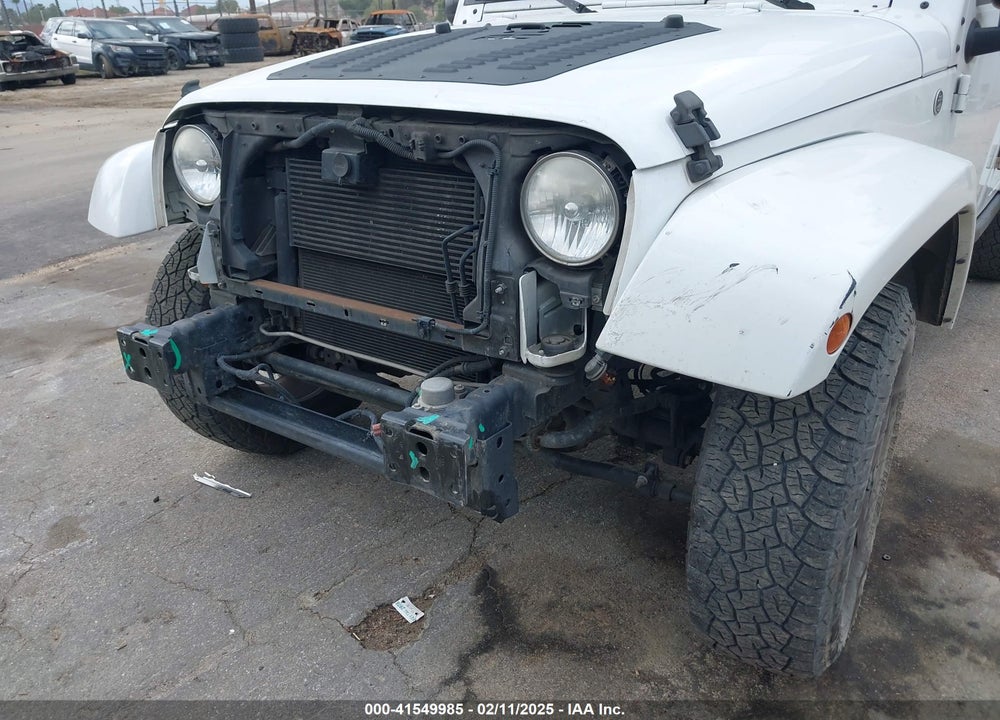 2014 JEEP WRANGLER UNLIMITED VIN: 1C4BJWEG6EL261122