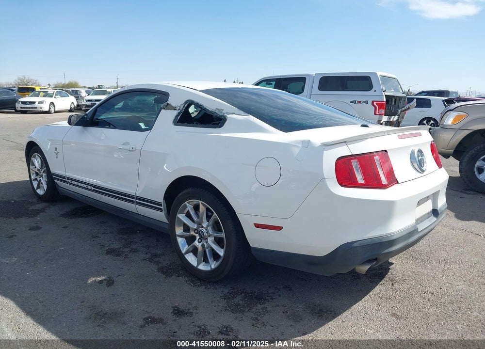 2011 FORD MUSTANG VIN: 1ZVBP8AM1B5138220