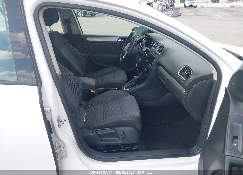 2013 VOLKSWAGEN GOLF VIN: WVWDM7AJ5DW117467
