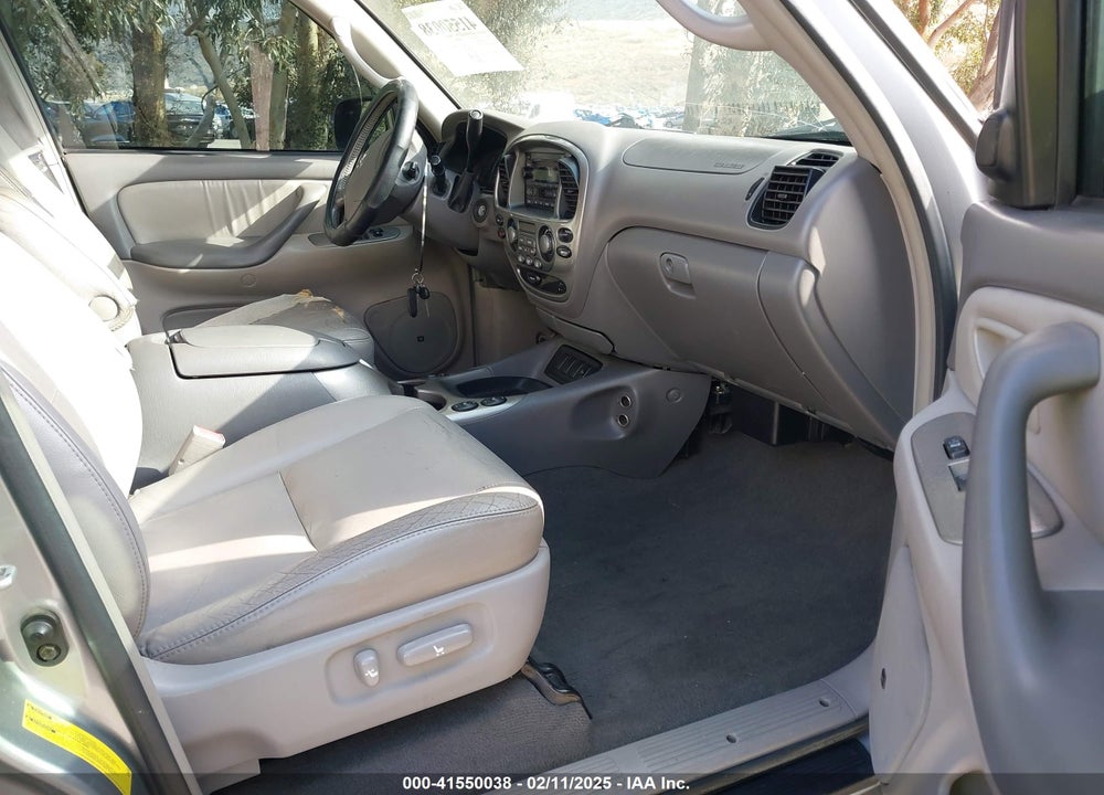 2006 TOYOTA SEQUOIA LIMITED V8 VIN: 5TDZT38A66S277447