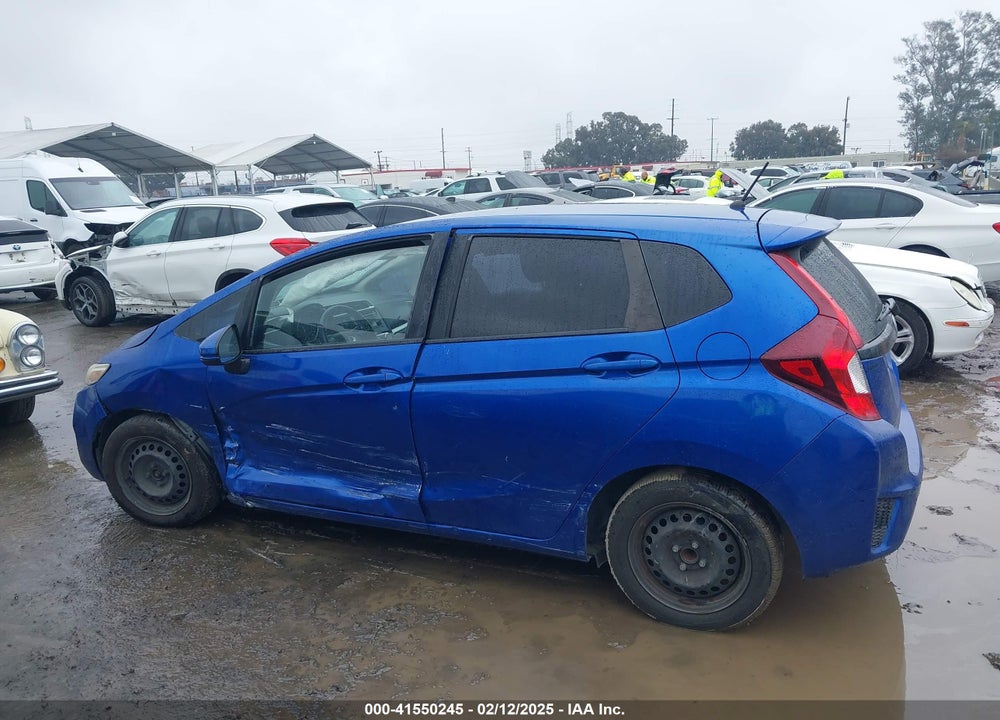 2016 HONDA FIT VIN: JHMGK5H52GX006209