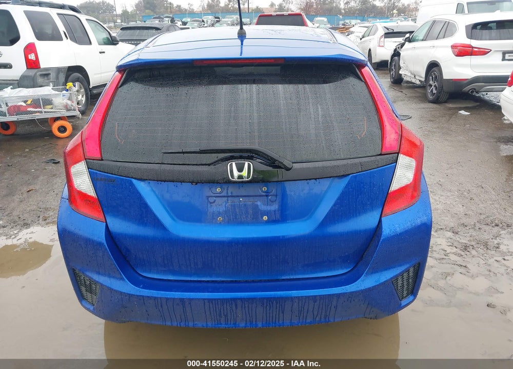 2016 HONDA FIT VIN: JHMGK5H52GX006209