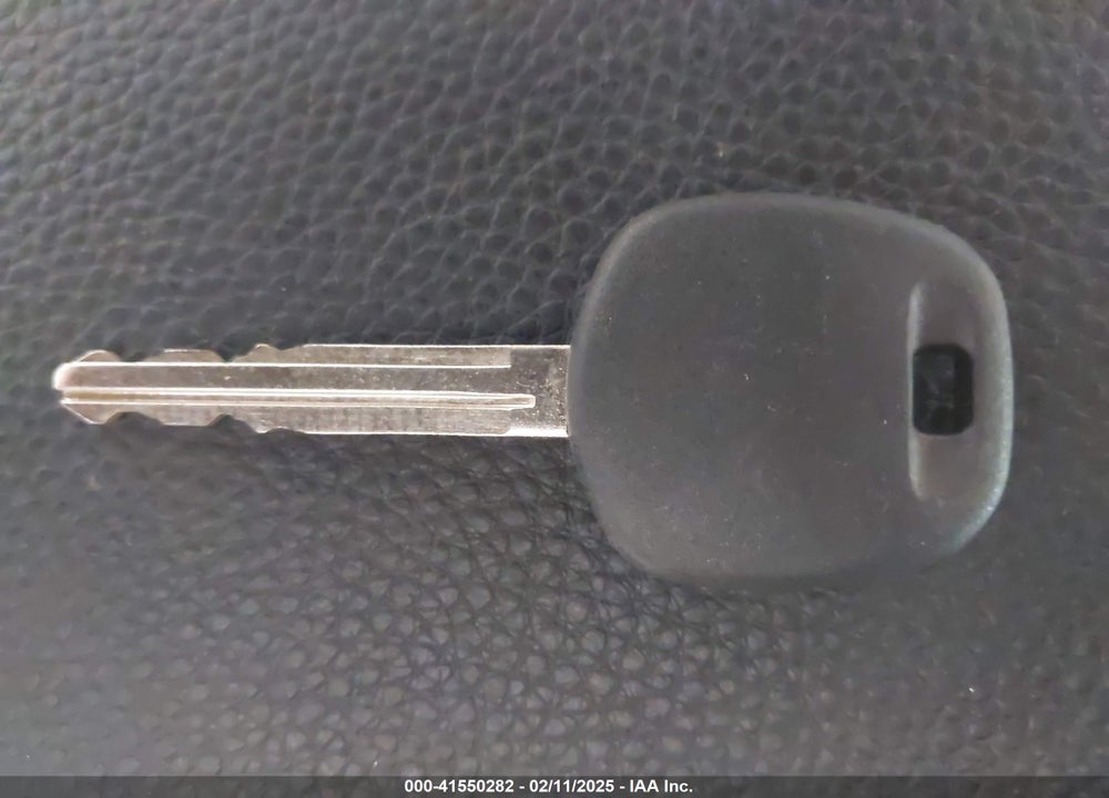 2002 TOYOTA AVALON XLS VIN: 4T1BF28B02U216978
