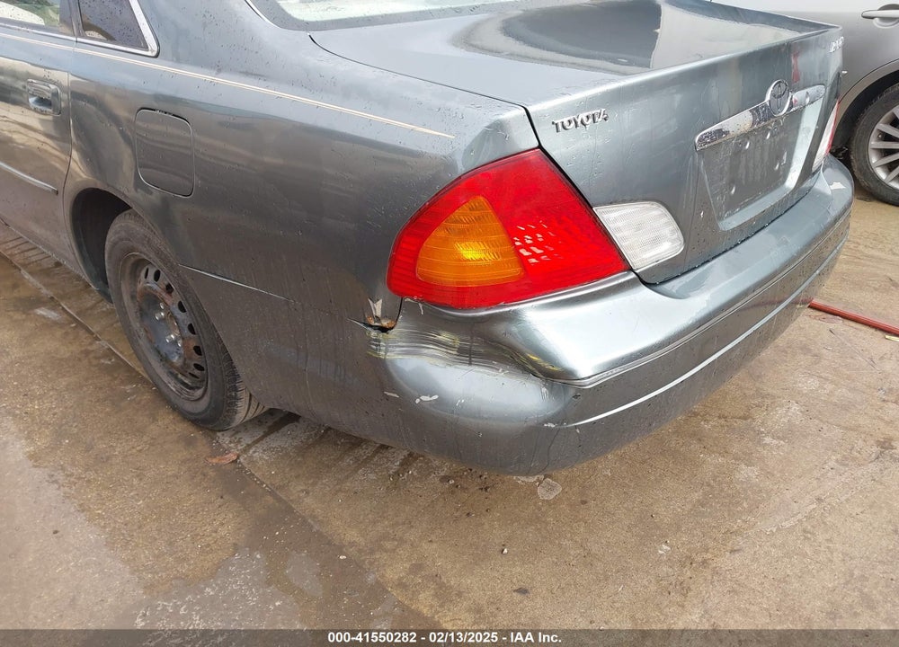 2002 TOYOTA AVALON XLS VIN: 4T1BF28B02U216978