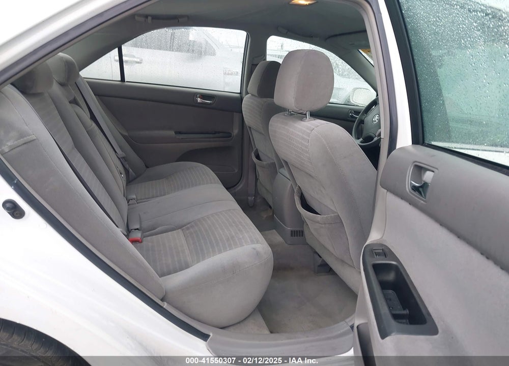 2005 TOYOTA CAMRY LE VIN: 4T1BE32K85U553520