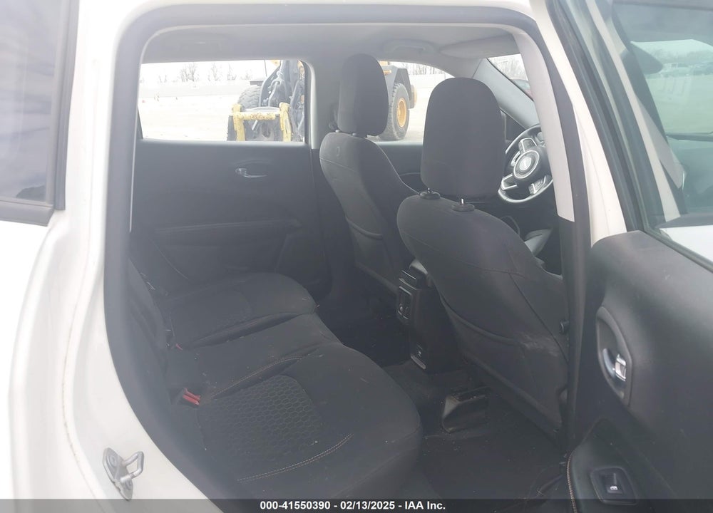 2018 JEEP COMPASS SPORT FWD VIN: 3C4NJCABXJT326901